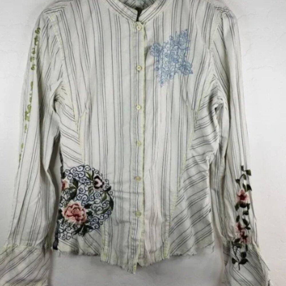 Johnny Was Blouse Women's Medium J3 Workshop Long Flare Sleeve Button Front Boho